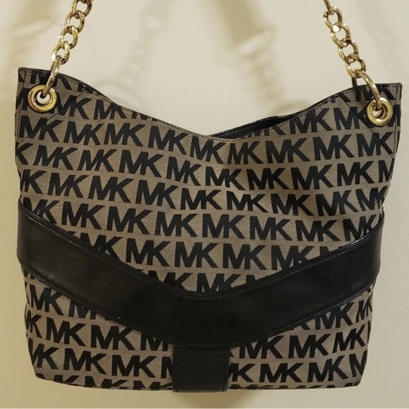 Michael Kors Signature ”Chained Jamesport”Black/Tan jacquard canvas/Leather Bag - Picture 6 of 16